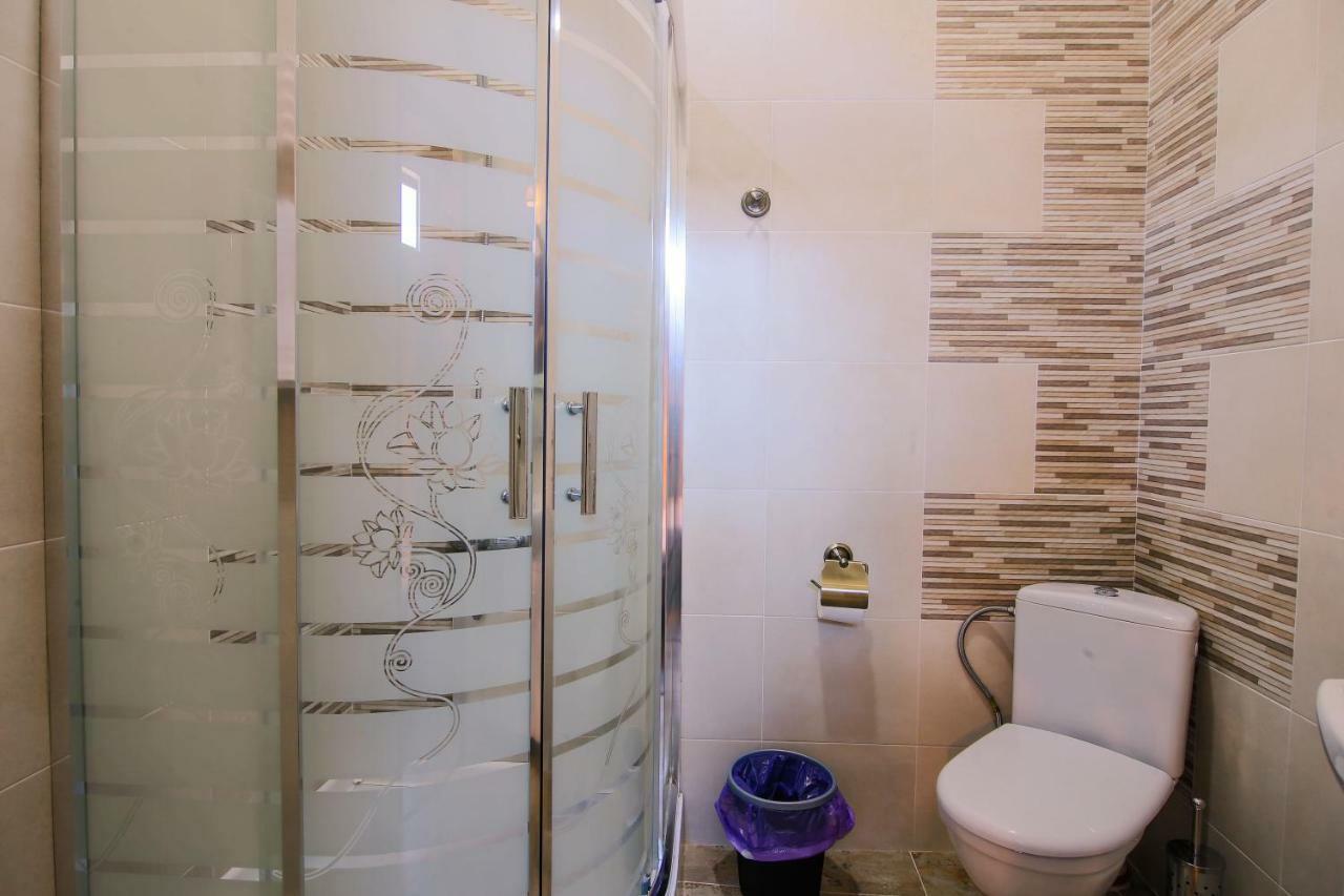 Luca Lili Hotel Сигнахи Екстериор снимка
