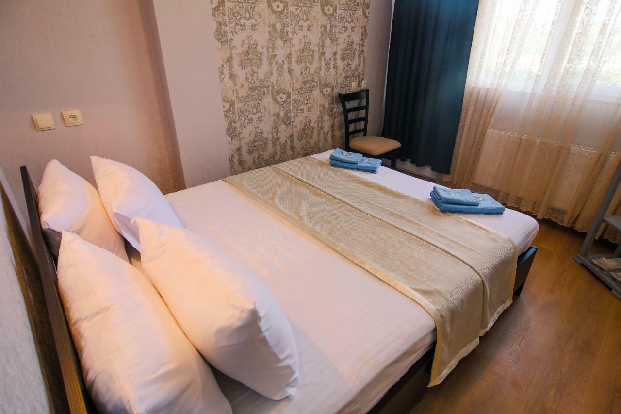 Luca Lili Hotel Сигнахи Екстериор снимка