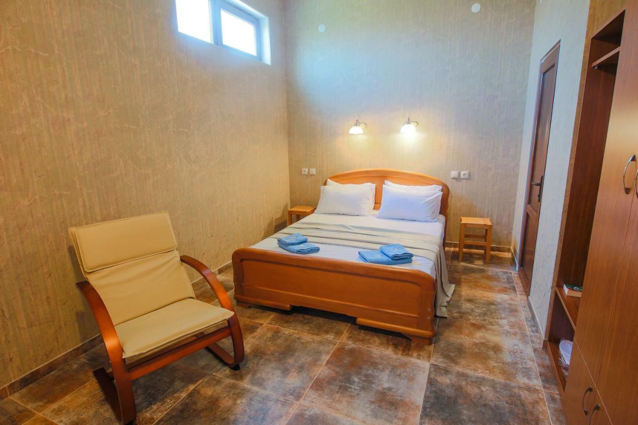 Luca Lili Hotel Сигнахи Екстериор снимка